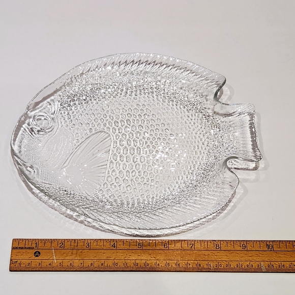 Fish Plate clear glass from France. - Picture 8 of 9